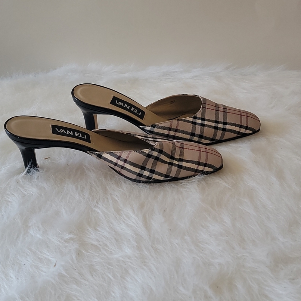 Vaneli  Square Toe Vero Cuoio Heeled Shoes